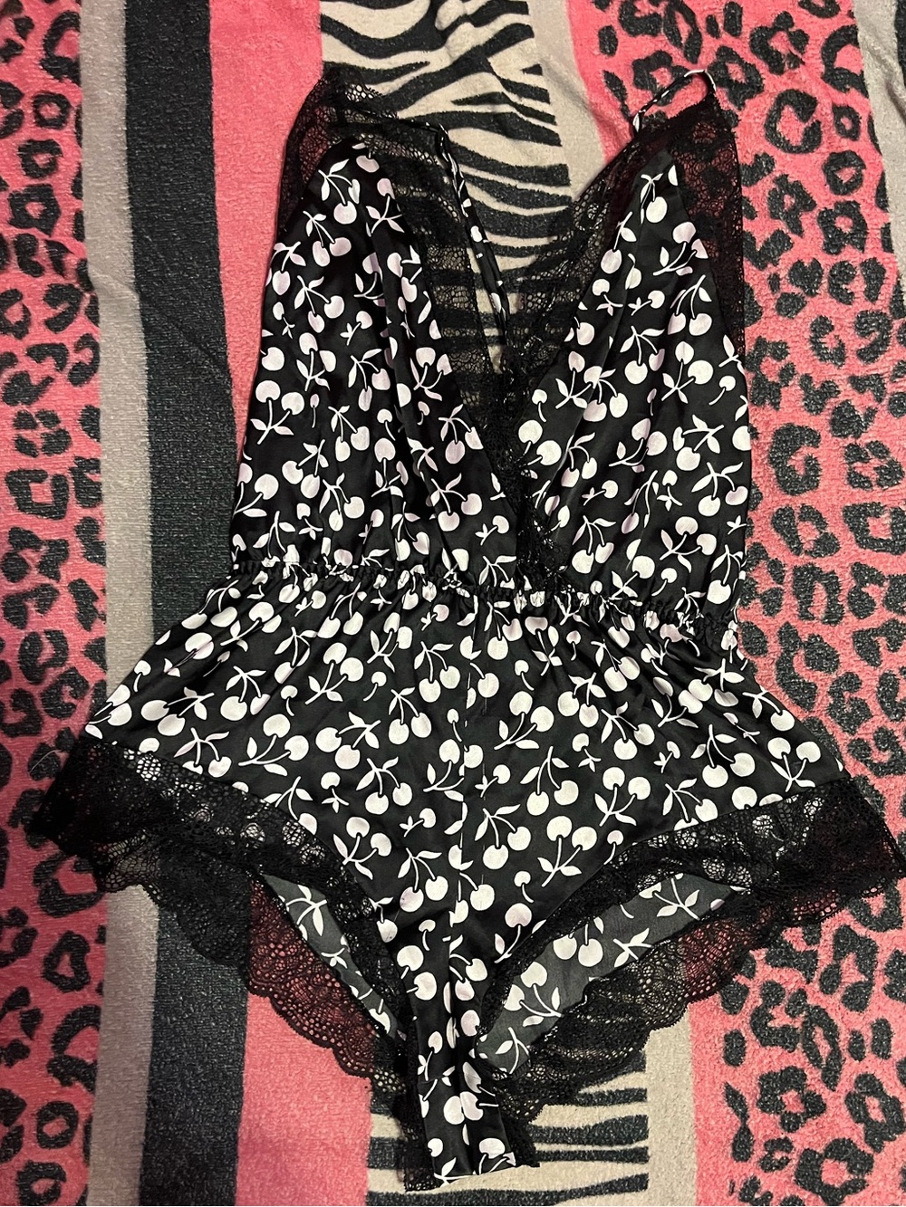 Victoria's Secret black cherries silk lingerie lace slip